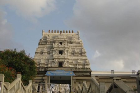 iskcon-temple-bangalore-bangalore-opening-time-closing-bangalore-tourism-cr-cariberry